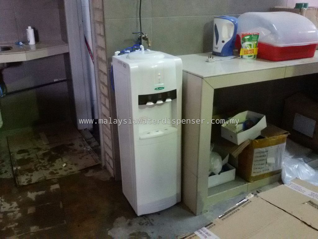 Yamada IL688-11F Water Dispenser